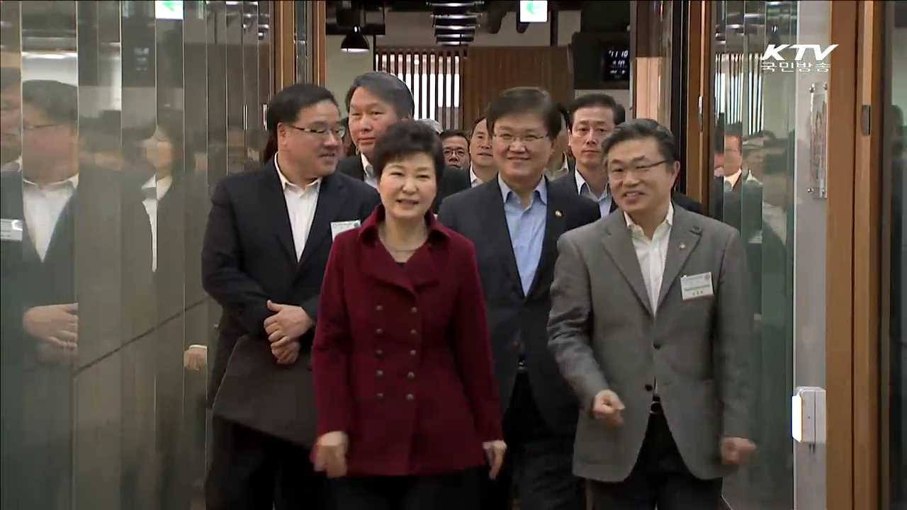 대전 창조경제혁신센터 방문…"창업천국 기대"