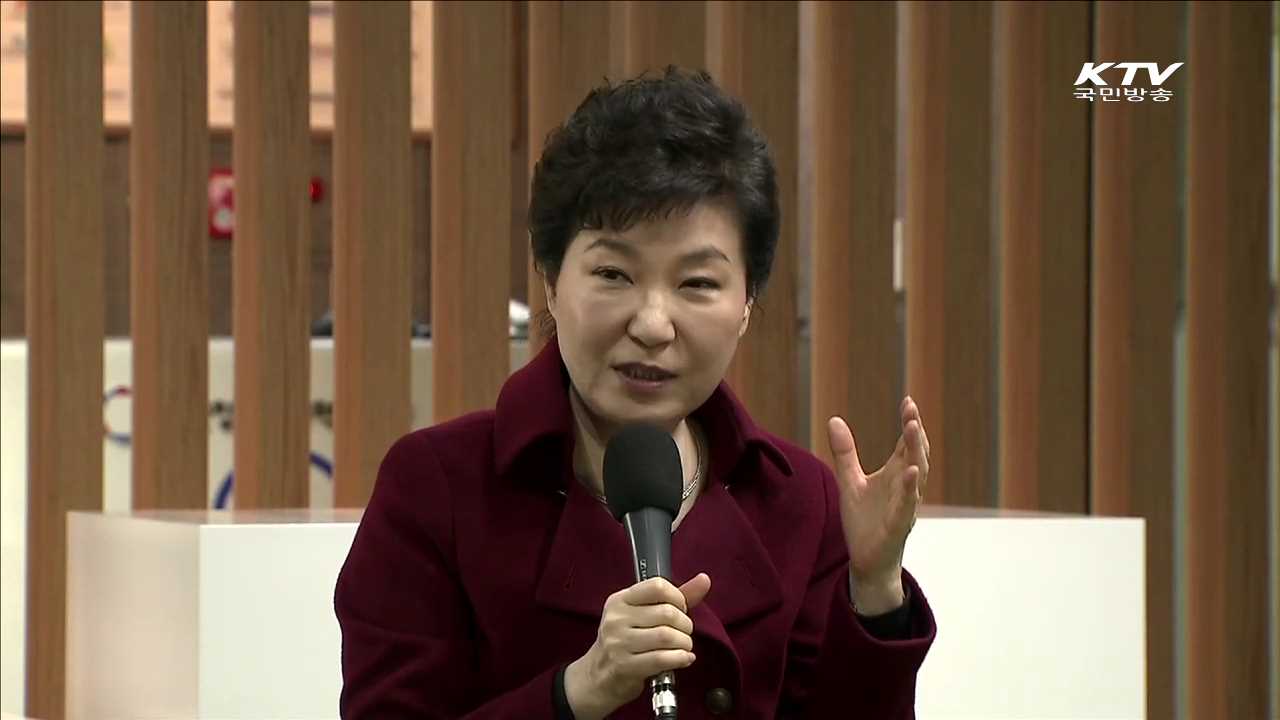 활발한 '경제 행보'…경제활성화법안 처리 강조