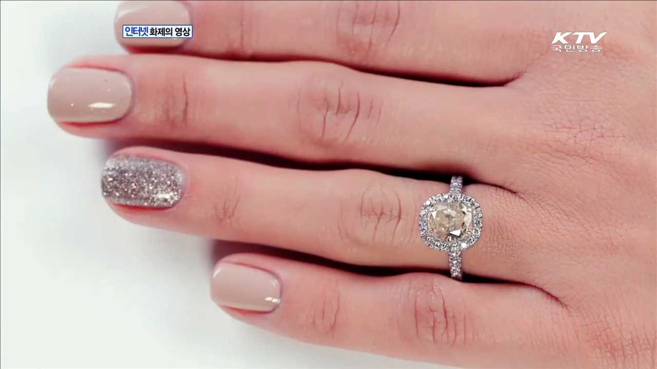 약혼 반지의 변천사! [화제의 영상]