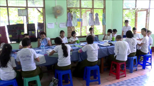 미얀마 변화의 중심에 선 '코리아'