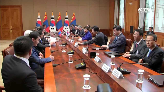 박 대통령 출국…내일·모레 몽골 아셈회의 참석