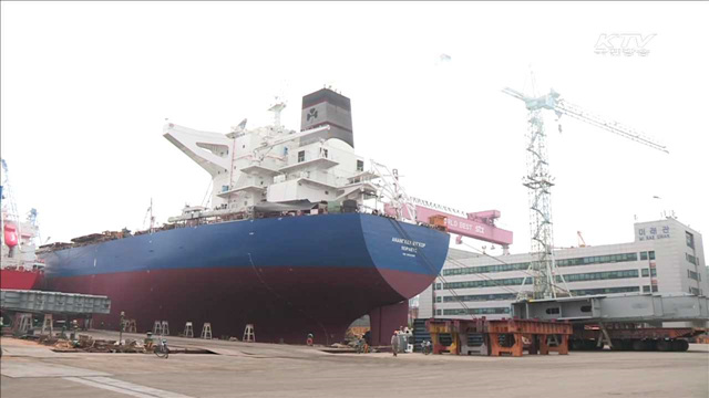 추경 11조 원…구조조정 1조 9천억 원 투입