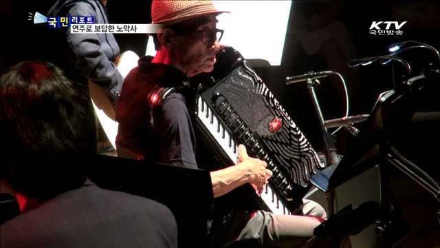 다시 부는 바람의 노래…심금 울린 ‘감사 공연’