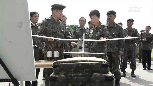 박 대통령 전방부대 방문…"김정은 성격 예측 어려워"