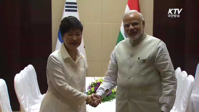 동아시아 정상회의, 북핵 비판 '비확산성명' 채택