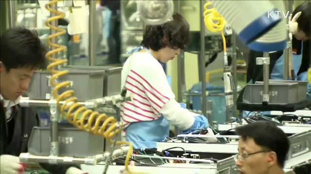 지난 10년간 공공·민간 모두 '여성 고용' 증가