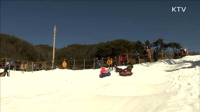 설원 위 겨울축제 현장…"추위가 즐거워요!"