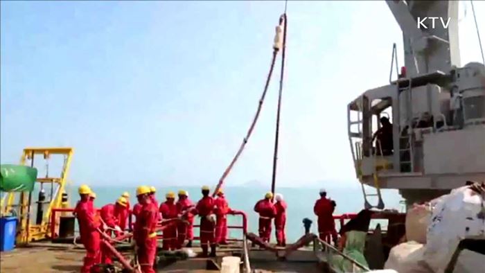 세월호 인양현장 기상악화…작업 지연