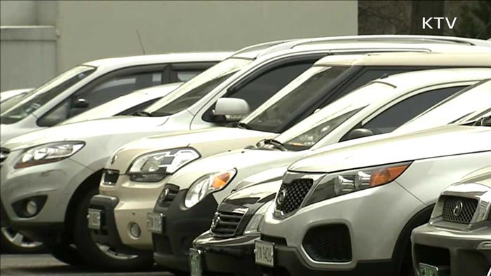 낮 시간대 빈 아파트 주차장, 외부인에 유료 개방