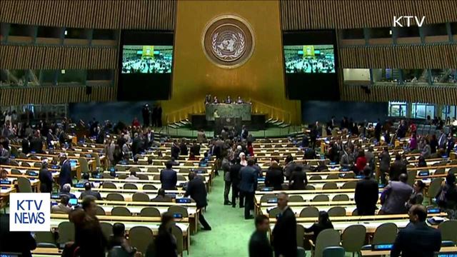 문 대통령, 뉴욕 방문길…북핵 해법 논의