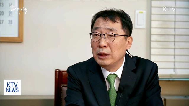 靑 '국민 청원' 20만 추천 시 답변…소년법 개정