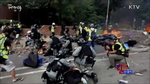 '전쟁 방불' 홍콩 시위, 400명 이상 체포 [월드 투데이]