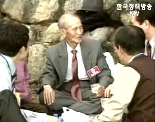 제12차 남북이산가족 상봉단 1진 일정 마치고 7일 돌아와