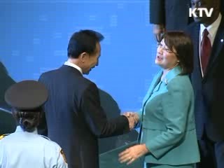 이 대통령, '그린 리더십' 재확인