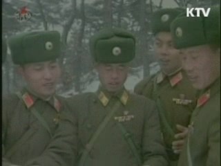 北 김정은, 탱크부대 방문으로 첫 공식 활동