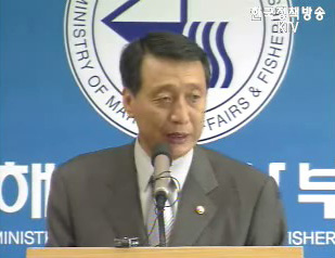 브리핑 클로즈업