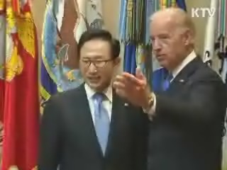 "이 대통령, 원칙과 따스함에 미국서 인기"