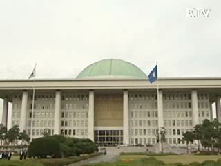 이 대통령 '도발위협 극복, 경제 이끌어야'