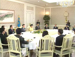 “황우석 사태, 사회 성찰 계기 돼야”