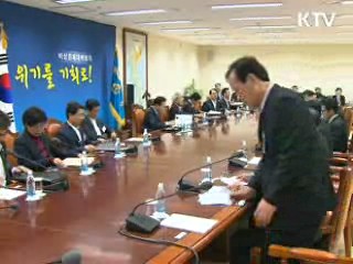 이 대통령 "정책, 실천문제 고민해야"