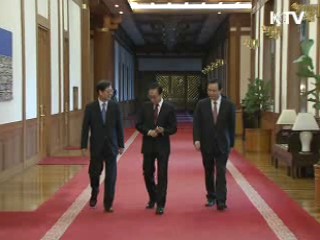 이 대통령 "보육·교육 등 '친서민' 뿌리내려야"