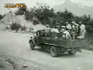 선객 대합실 마련, 인천항(`62)