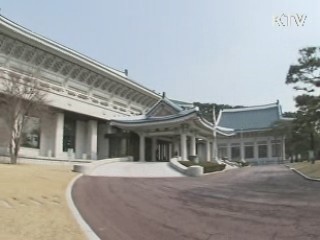 이 대통령, 지진 피해 터키에 위로전 보내