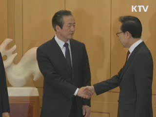 이 대통령 '천안함 간담회' 3당 대표에 제안