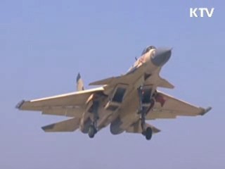 이집트 시위대 경찰과 충돌···판사·기자도 파업