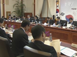 이 대통령 "내년 5% 경제성장 달성 가능"