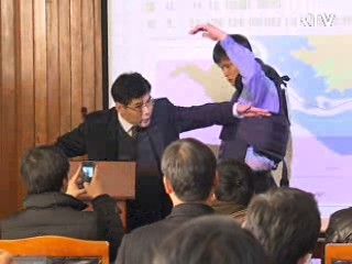 불법조업 중국어선 나포하던 해경 순직