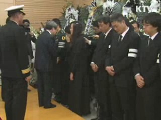 정운찬 총리 "고인은 살신성인의 표상"