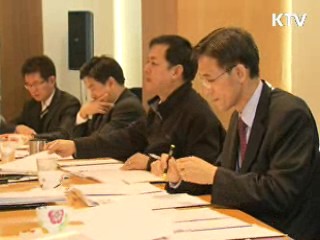 취업자수 4개월째 30만명 이상 증가