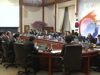 이 대통령 "국정 3주년, 국민 입장에서 일 해야"