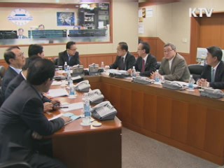 이 대통령, 긴급 외교안보장관회의 주재