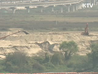 정부, 낙동강 폐기물 47만㎥ 처리 착수