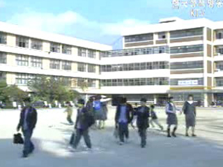 권 공정 `교복업체 불공정거래 혐의 포착`