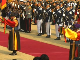 이 대통령, 연쇄 양자회담 지속