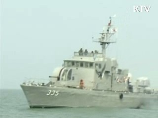 정부 "개성공단외 방북 유보"