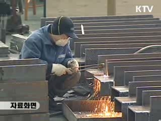 "유동성 지원으로 中企 자금난 다소 개선"