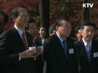 이 대통령 "대학 구조조정, 사회 발전의 과정"