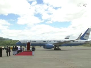 클린턴 장관 "이 대통령 강력한 리더십 보여줬다"