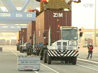 이 대통령 '새 10년, 일류국가 향해 도약'