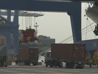  2분기 GDP 2.4% 성장···33개월 만에 최저 