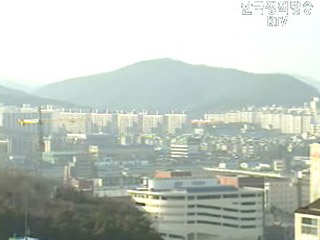 `부동산 대책 추가 완화 없다`