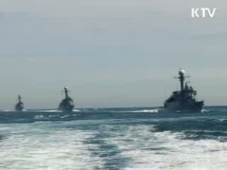 "故 민평기 상사 모친 기부성금 무기구입"