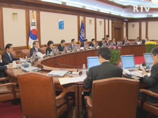 김 총리 "민생관련 법률 정기국회 통과해야"