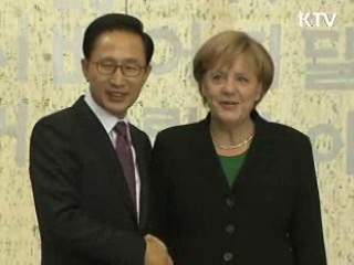 옷차림도 경쟁력…정상들의 '패션 외교'