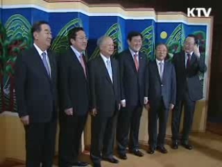 최경환 장관 "중소기업 지원, 중견기업으로 육성"