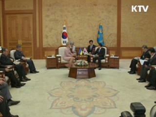 이 대통령, 우크라이나 총리 접견